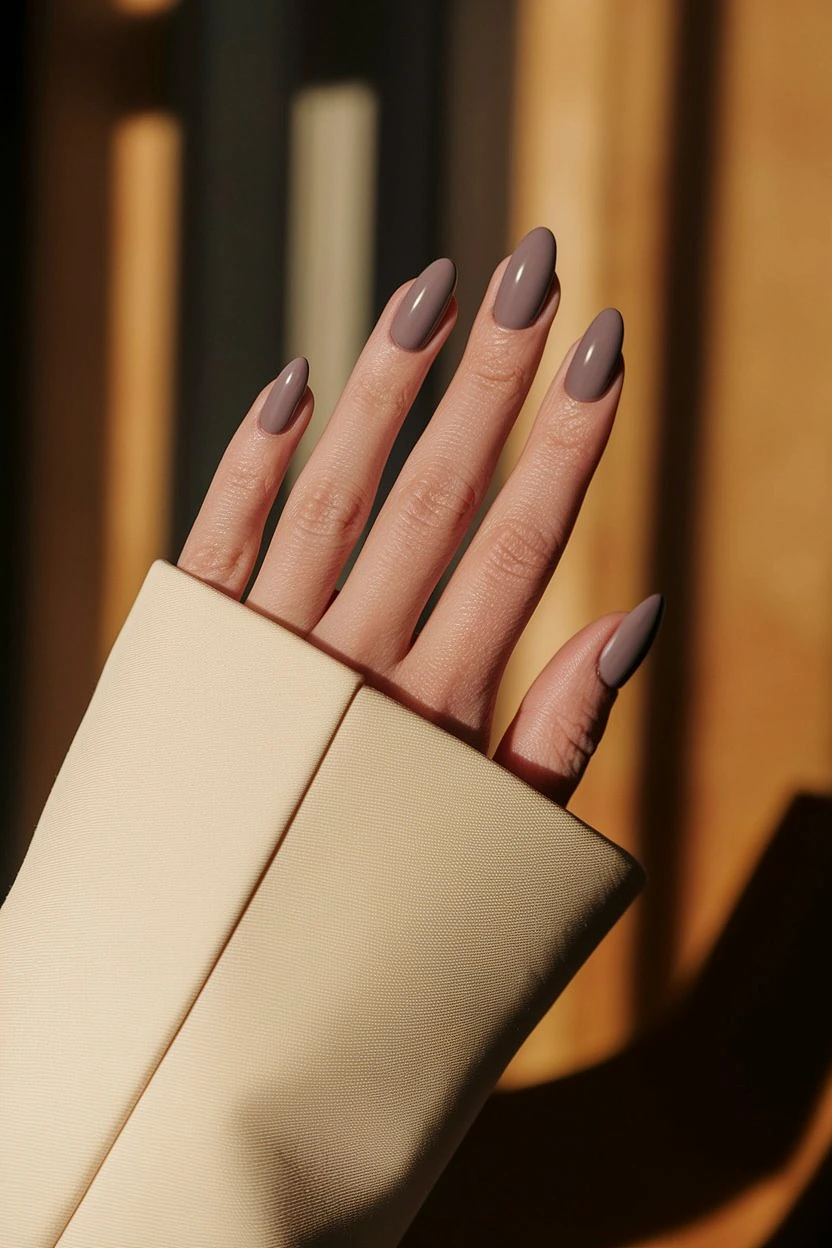 Mauve_Purple_Nails