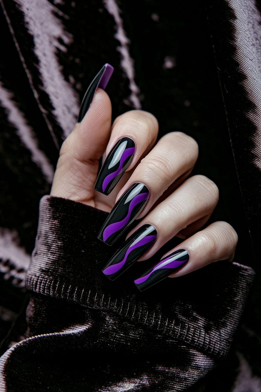 Black_And_Purple_Gel_Acrylic_Nails