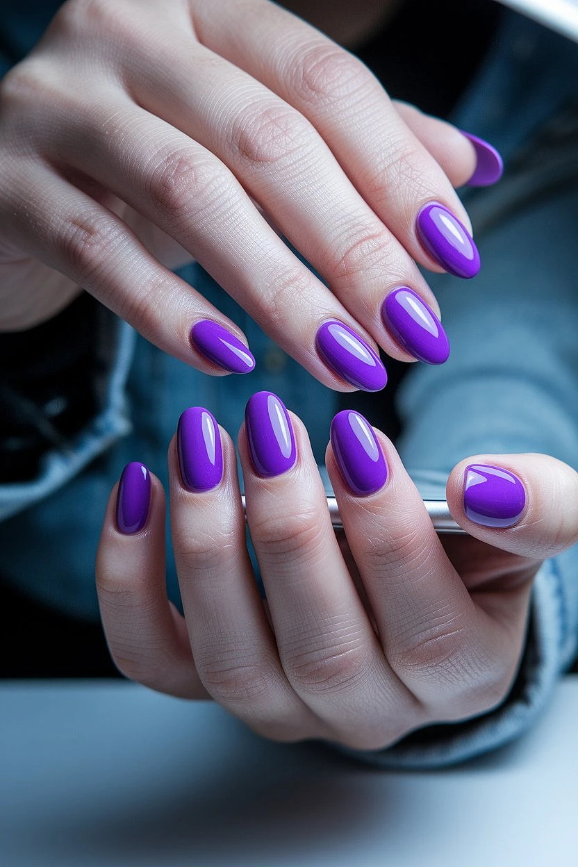 Purple_Short_Gel_Nails